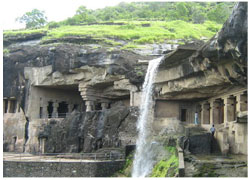 Maharashtra Religious & Historical Tour 