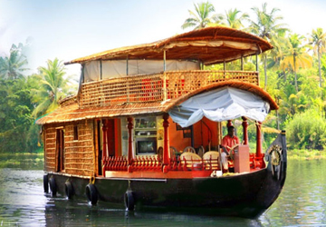 Kerala Honeymoon Package